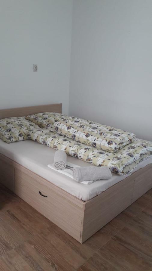 Hotel Noira House Turda Pokój zdjęcie